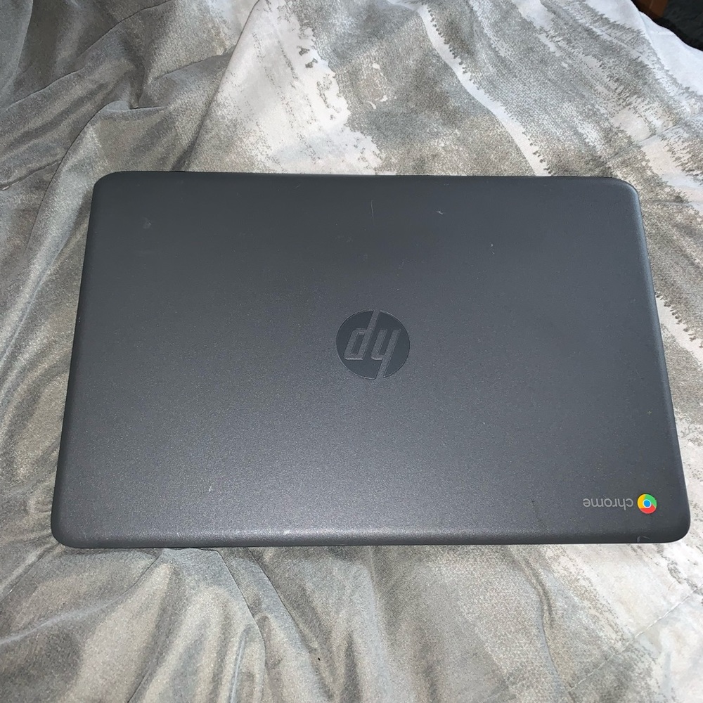 Chrome book- model 14- db0020nr